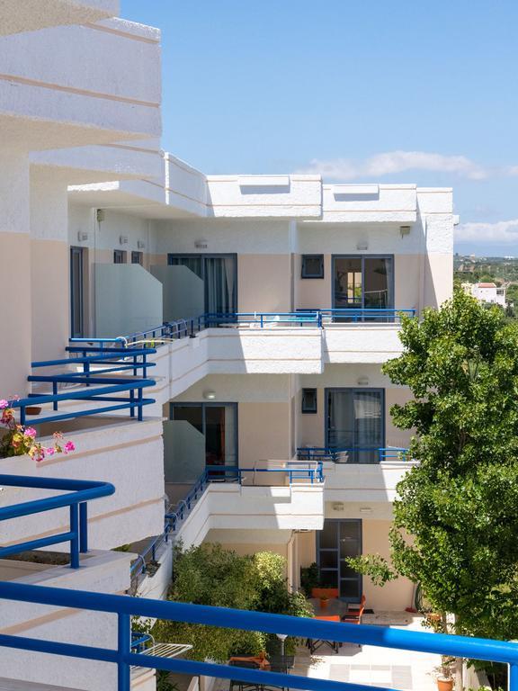 Aparthotel Balito à Agioi Apostoli  Extérieur photo