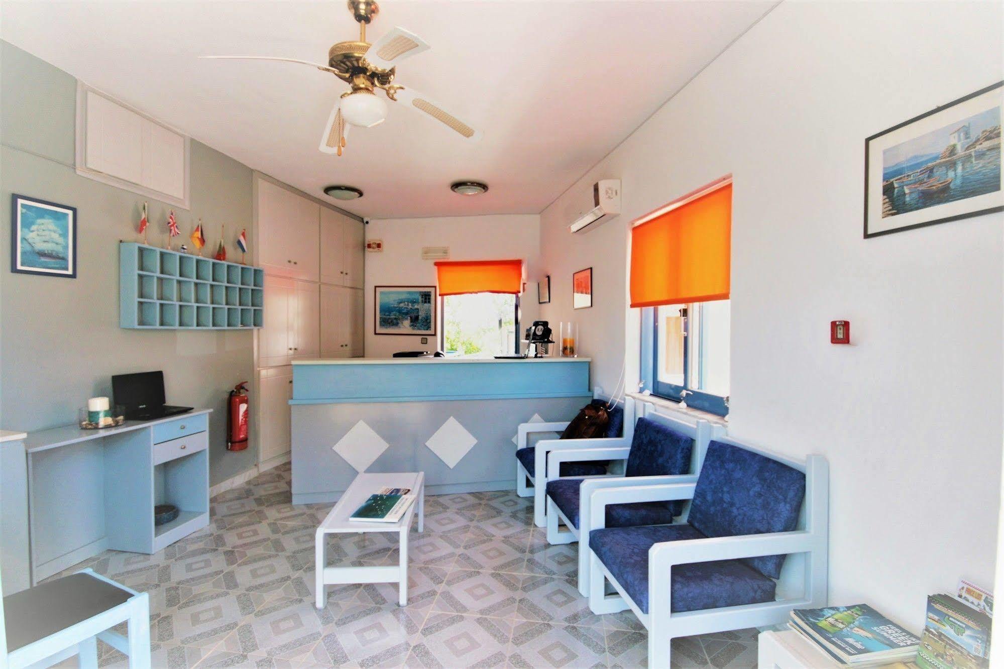 Aparthotel Balito à Agioi Apostoli  Extérieur photo