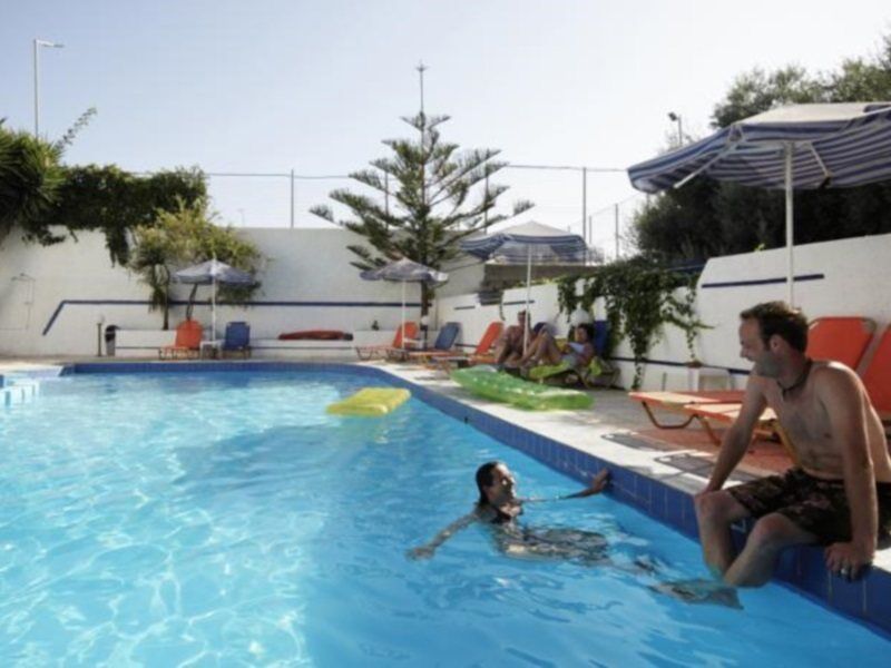 Aparthotel Balito à Agioi Apostoli  Extérieur photo